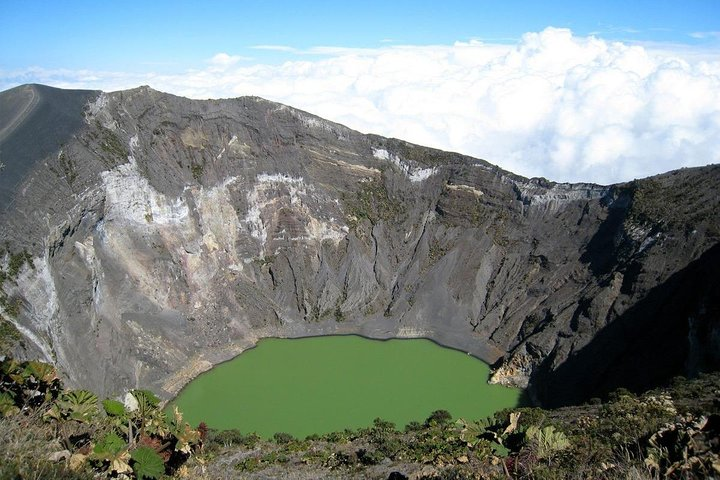 Half day Irazu volcano and Basilica of the Angels - Photo 1 of 7